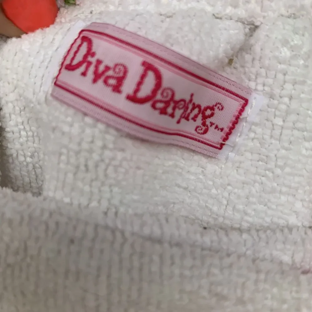 Diva Darling Terry Body Wrap White Flower Power Hippie Peace Design Size Large